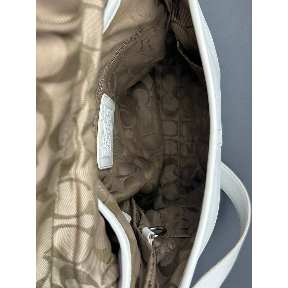 Vintage Coach Soho Duffle Crossbody Ivory Leather Y2K Bag COA L04D-9480 - Picture 8 of 11